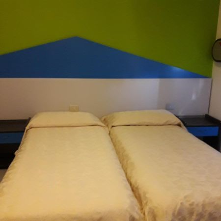 Albergo Piccadilly Medolago Eksteriør bilde
